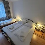 Hotel-Pension Asta