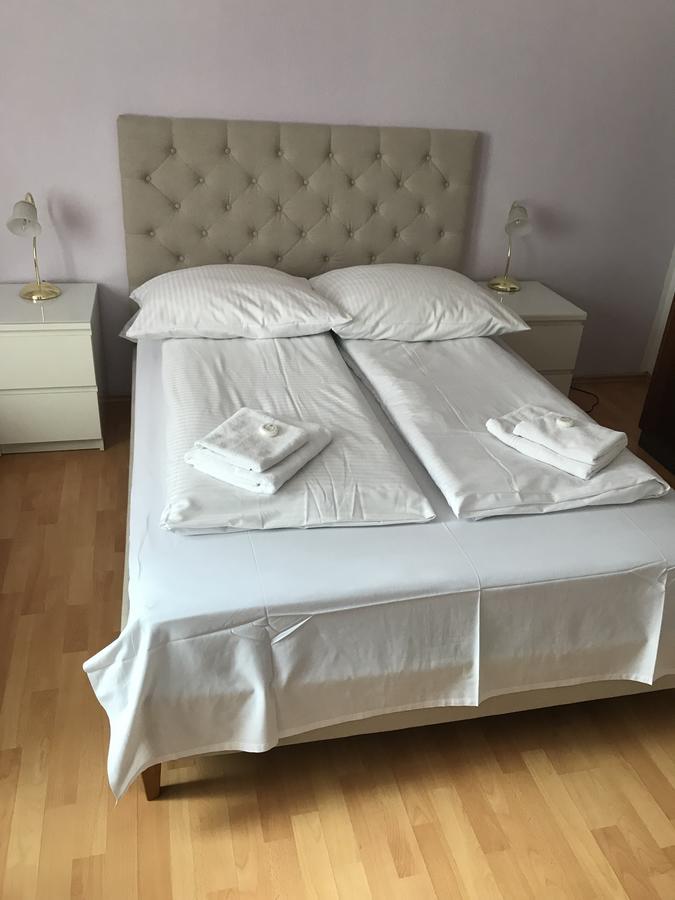 Hotel-pension Asta *